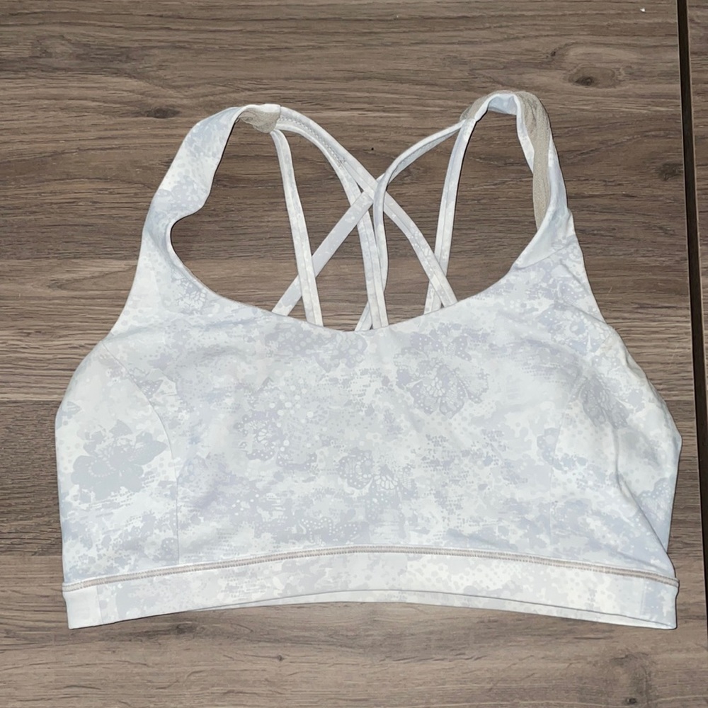 Lululemon Free To Be Serene Bra